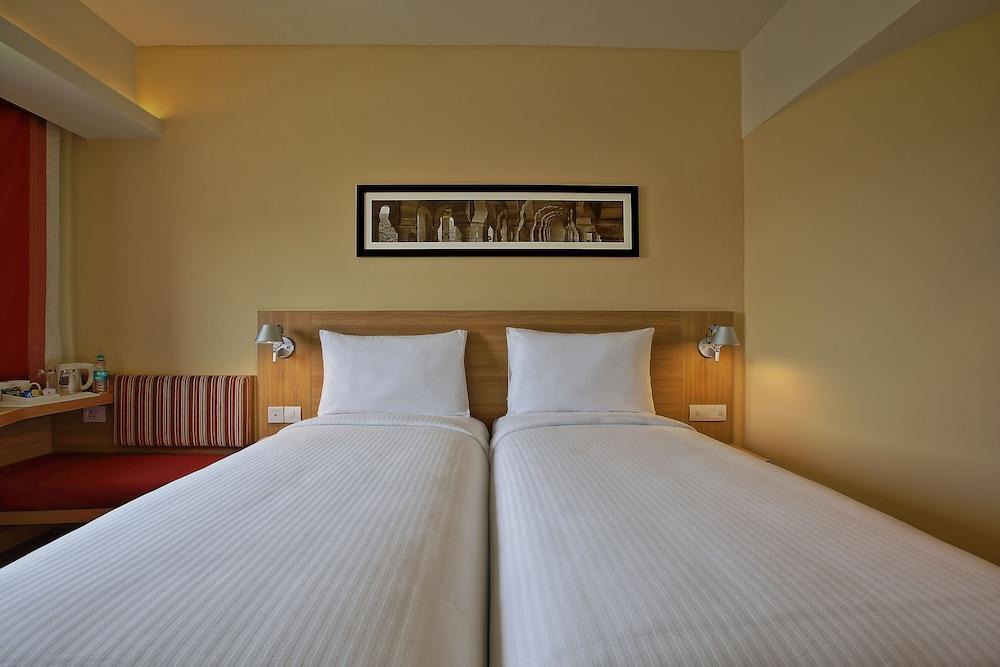 Ibis Bengaluru Hosur Road - An Accor Brand Hotel Eksteriør billede