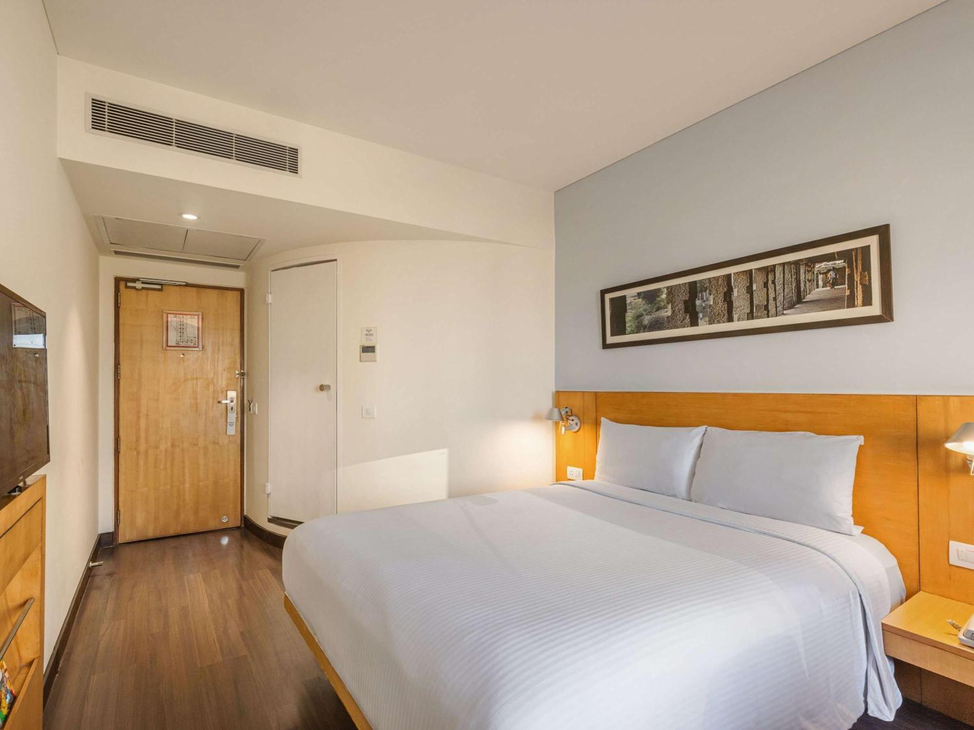 Ibis Bengaluru Hosur Road - An Accor Brand Hotel Eksteriør billede